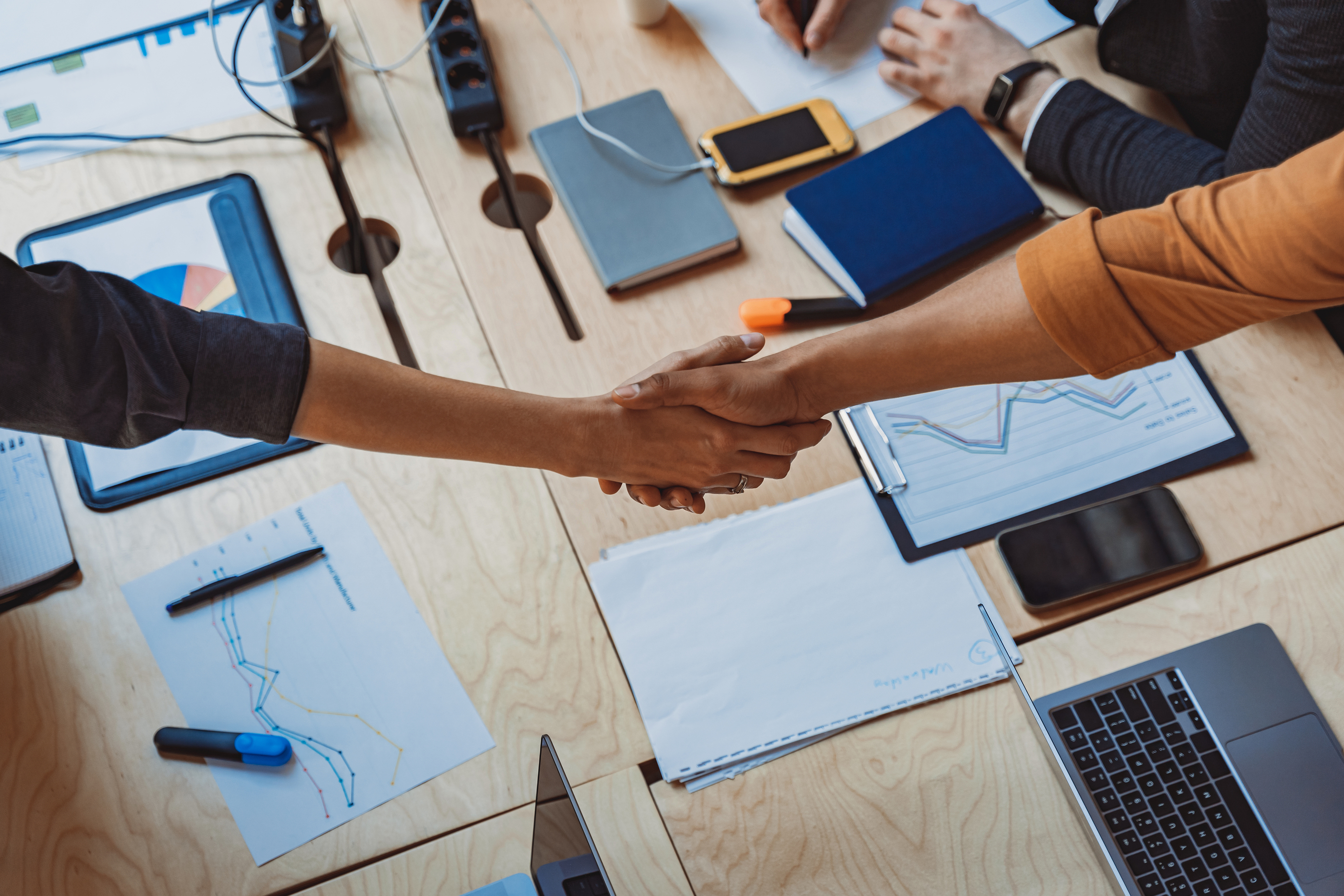 Marketing Pushes That Help Contractors Capture Last-Minute Q4 Work