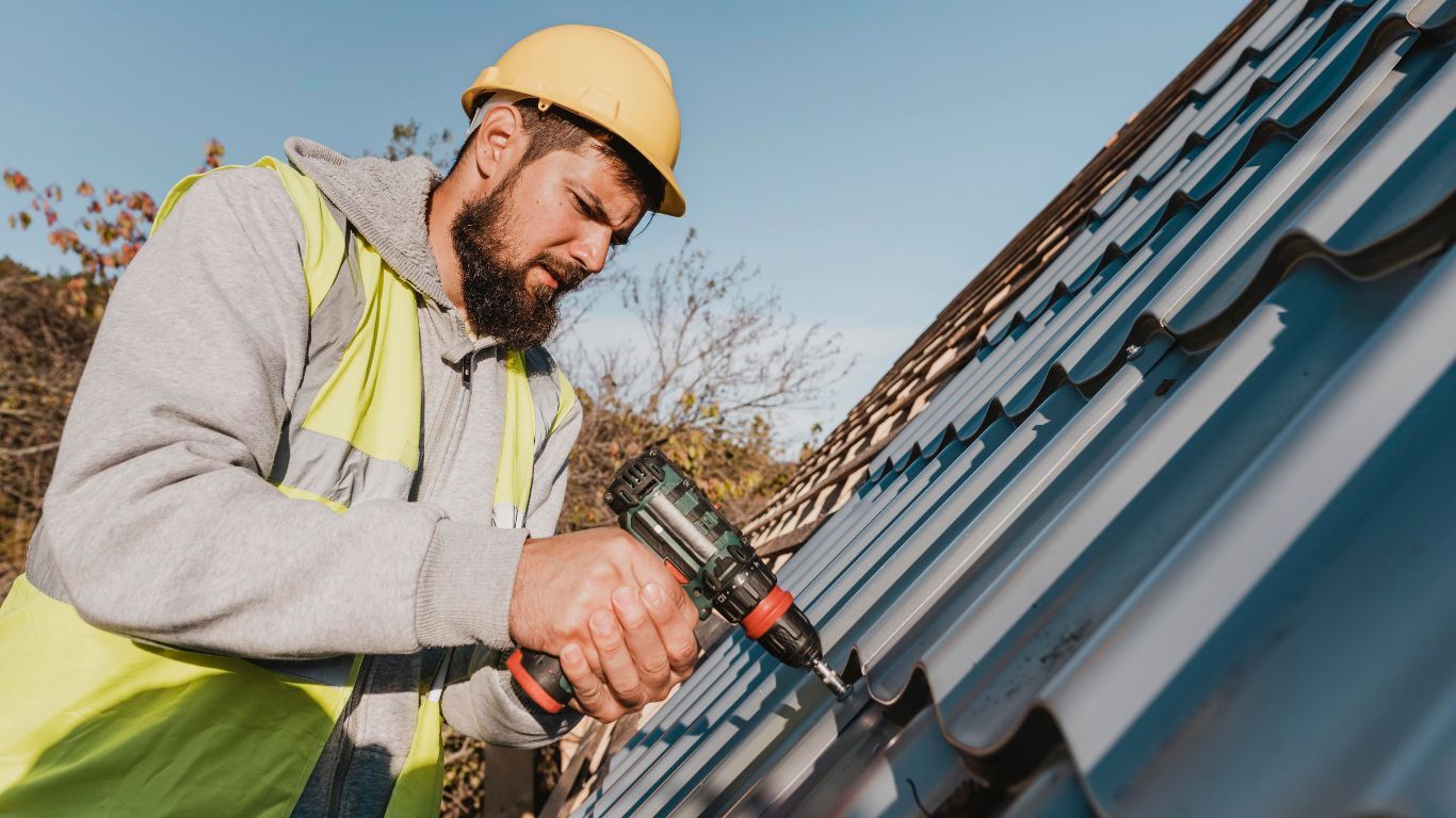 How Seasonal Contractors Can Hire Summer Labor Fast